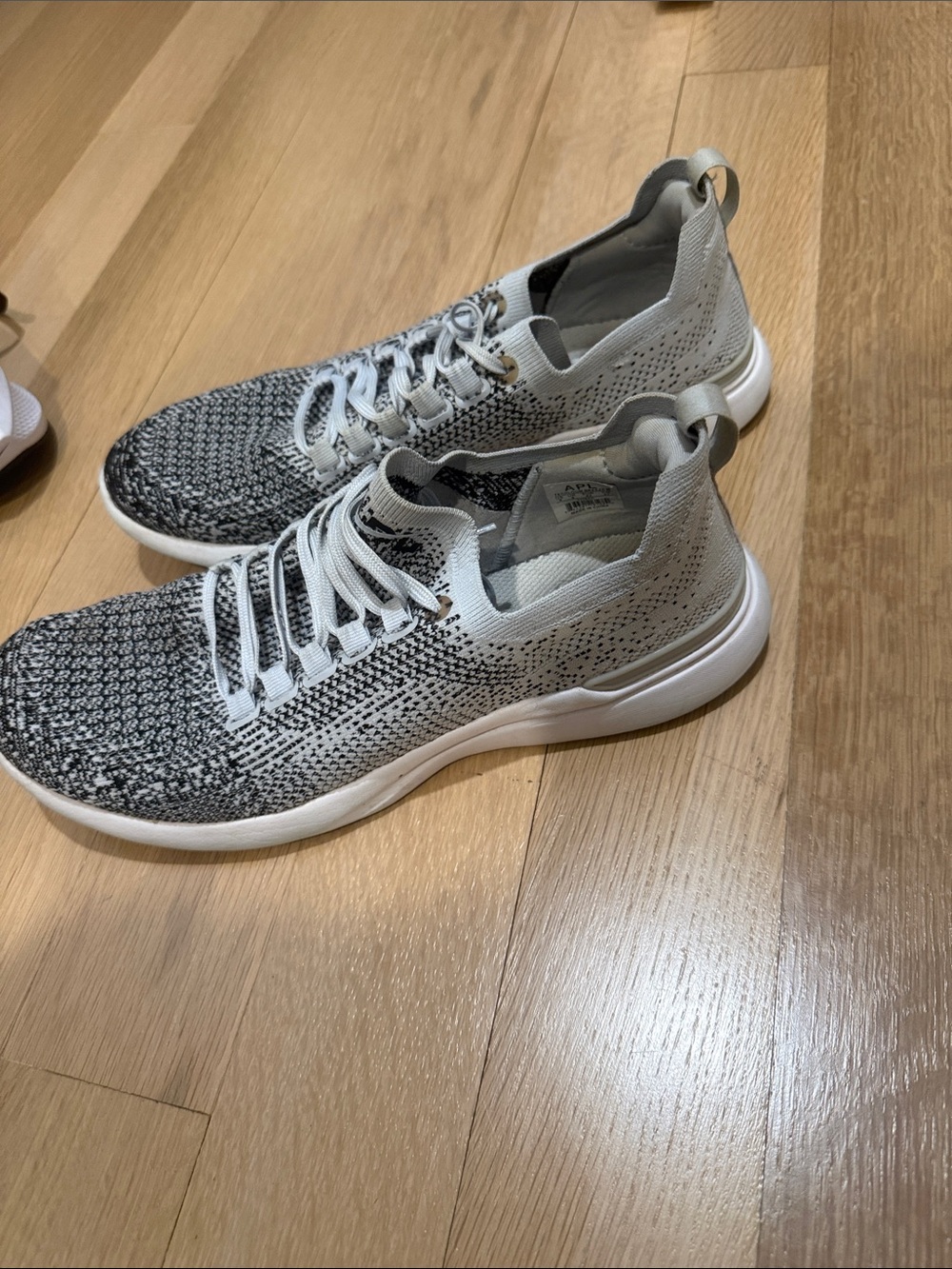 Men's APL Knit running sneakers SIZE 9